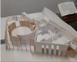 Modell av den nye kirken i Champigny