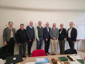 Deler av den nye kirkeledelsen i EPUdF sammen med NMS ledelsen