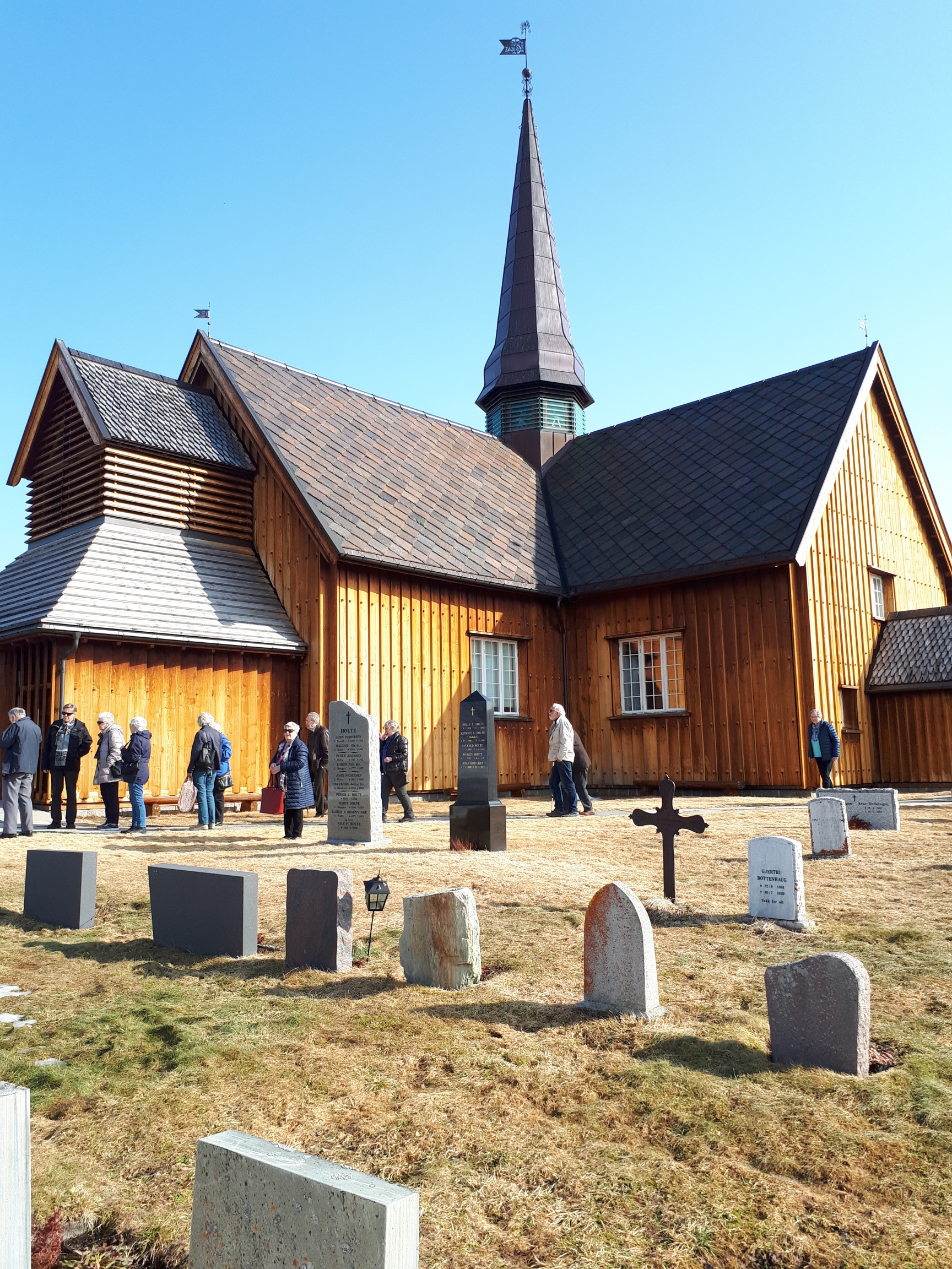 Gudstjeneste i Innset kirke under seniortreff